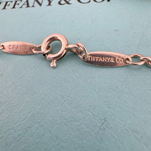 RARE Tiffany & Co. Black Jade Bean Bracelet Sterling Silver by Elsa Peretti - Picture 7 of 7